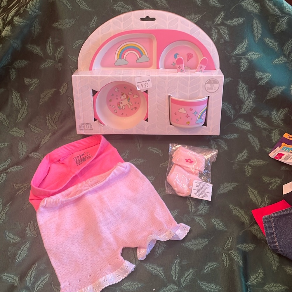 New Lila & Jack baby girl dinner set & extras